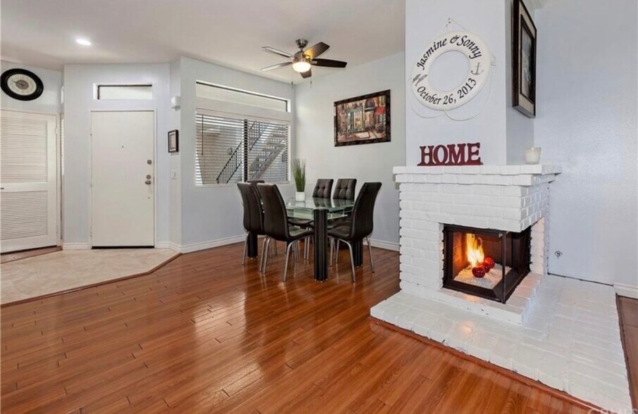 Building Photo - 5145 Tortuga Dr