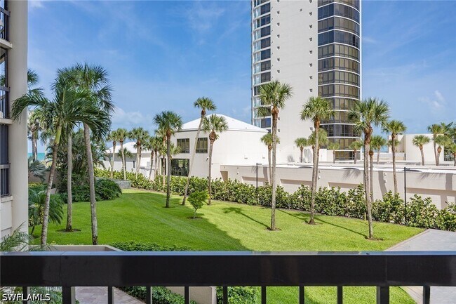 Building Photo - 4551 Gulf Shore Blvd N