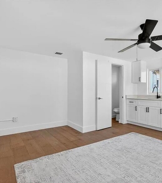 Building Photo - 621 SE 1st St