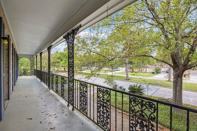 Building Photo - 10507 Cypresswood Dr