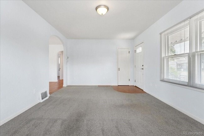 Building Photo - 1331 Ammons St