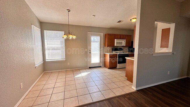 Building Photo - 5520 Bush Creek Way