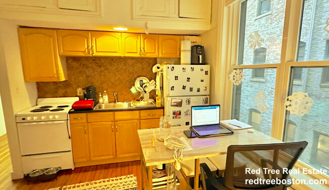 Apt 32 - 388 Commonwealth Ave