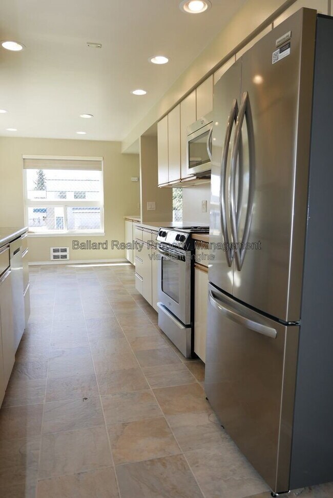 Building Photo - 1737 NW 64th St