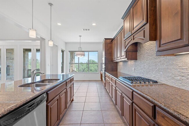 Building Photo - 13271 Mesa Verde Dr
