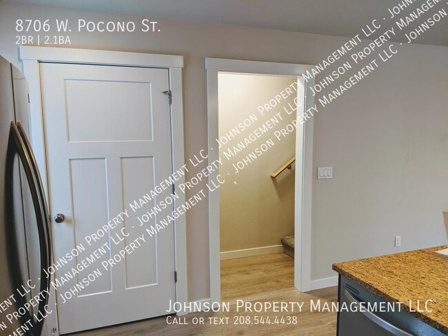 Building Photo - 8706 W Pocono St