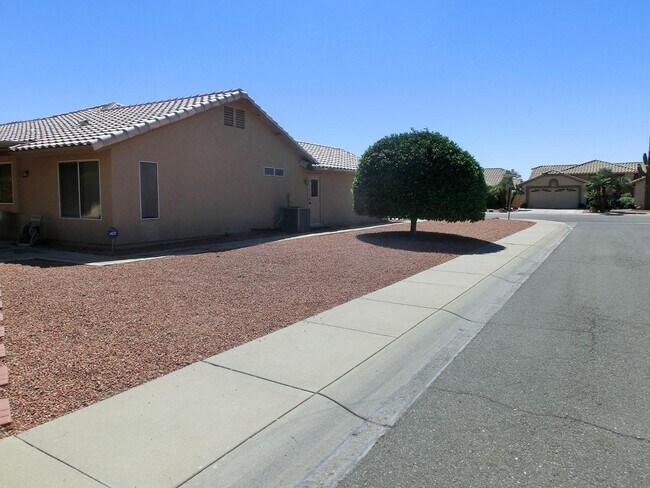 Building Photo - 8646 W Rockwood Dr