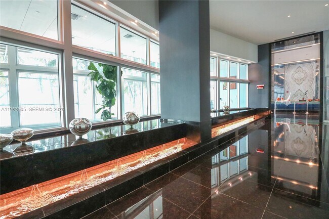 Building Photo - 335 S Biscayne Blvd