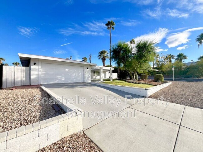 Building Photo - 37548 Bankside Dr