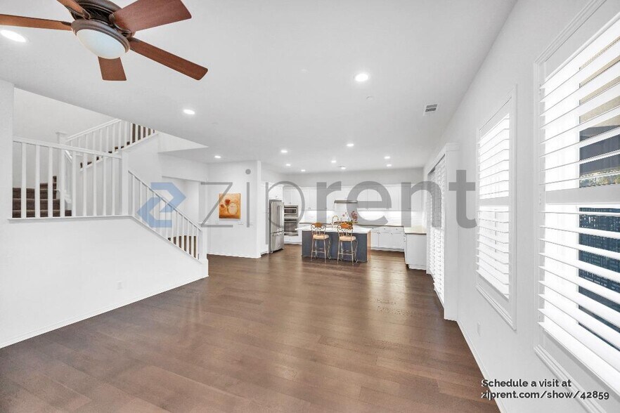 Building Photo - 20551 Arden Pl