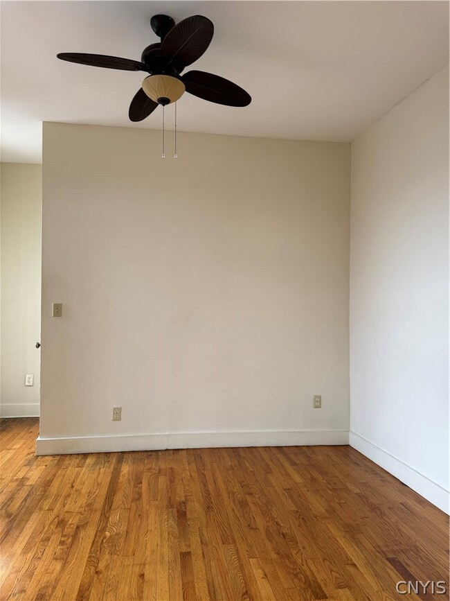 Building Photo - 137 S Peterboro St