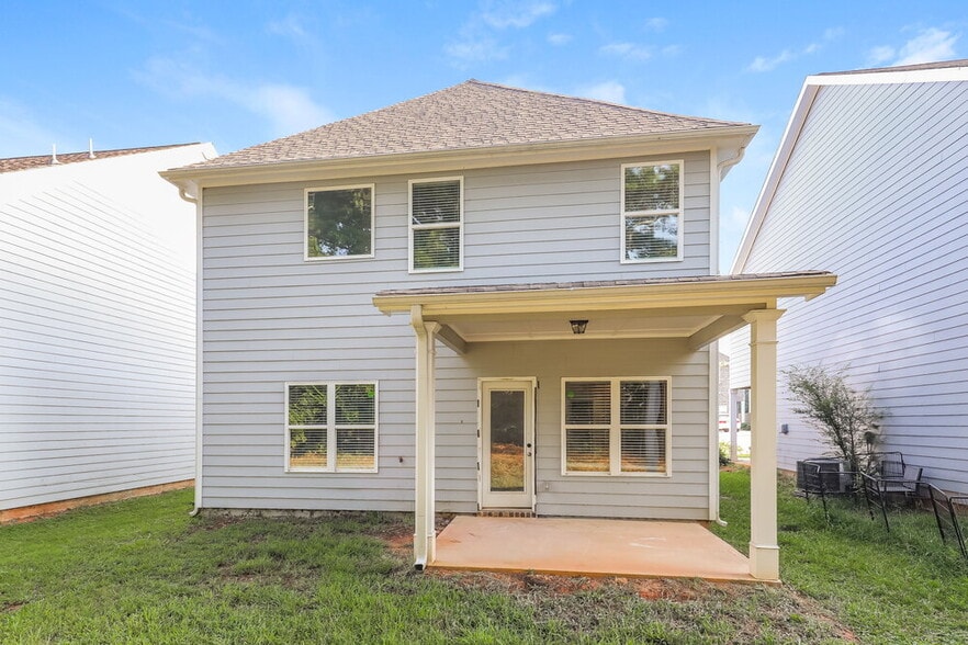 Building Photo - 1871 Simmons Ln