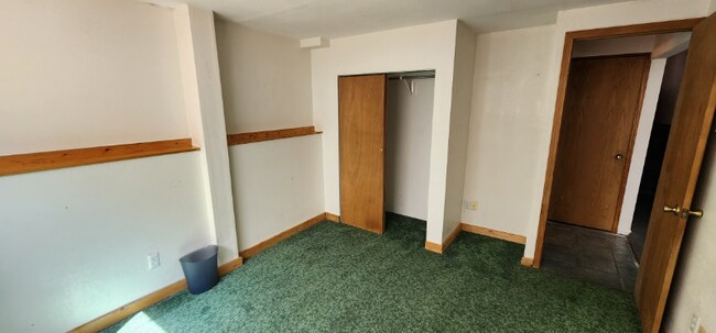 Building Photo - 123 49th Ave Ct