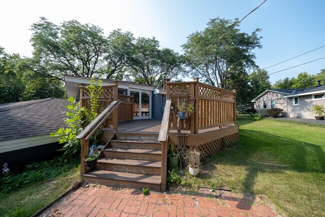 Building Photo - 4517 W 113th St