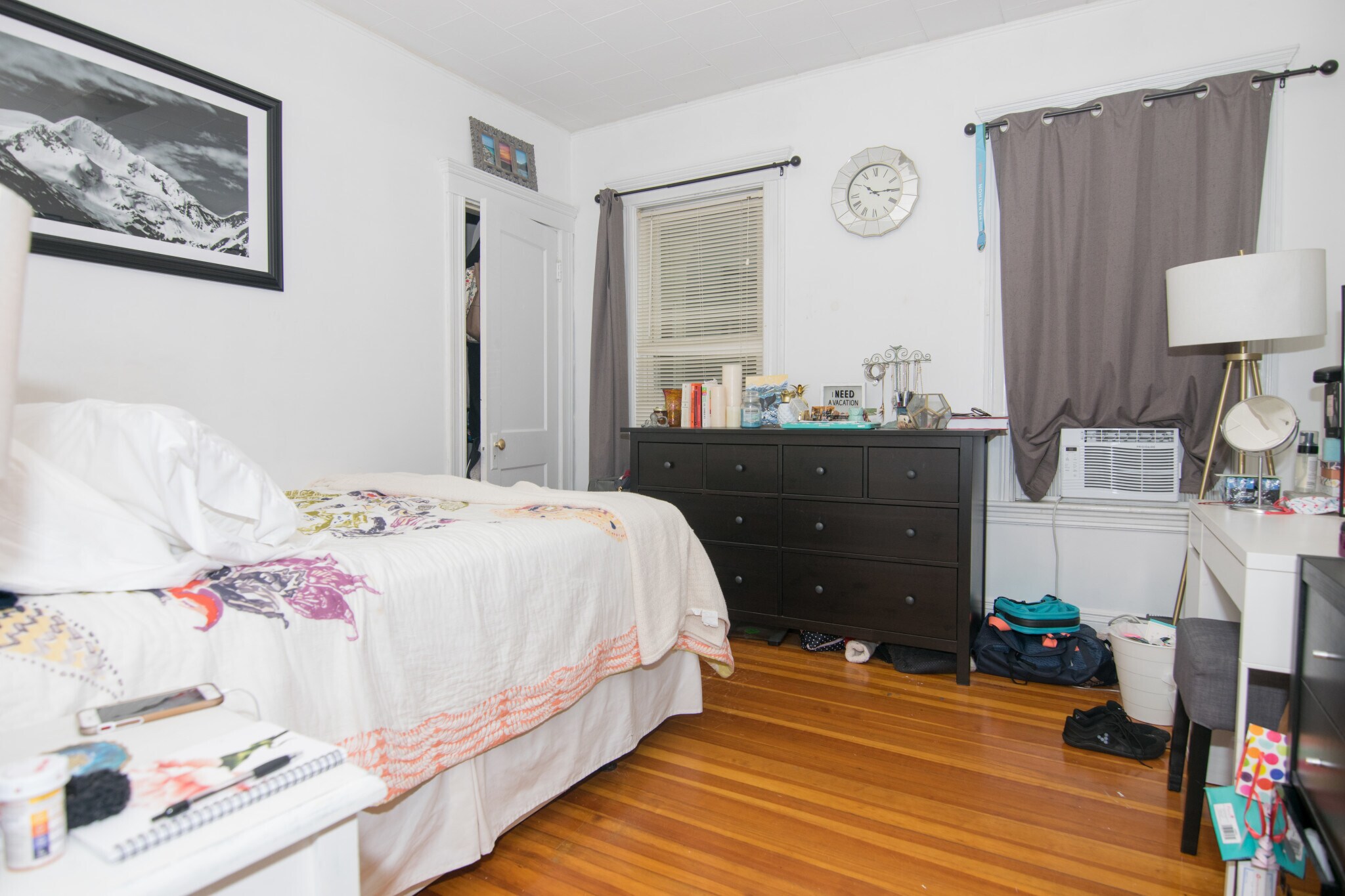 Building Photo - 54 Tremont St