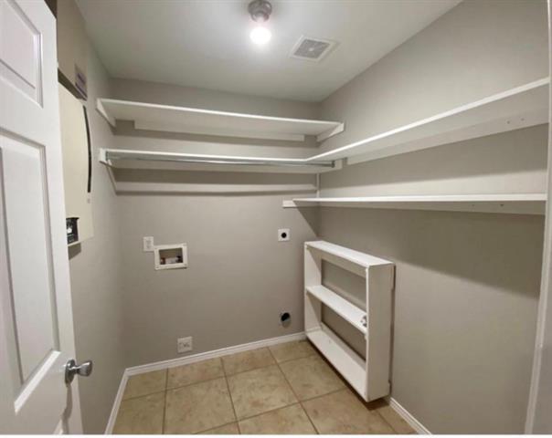 Building Photo - 10608 Colfax Dr