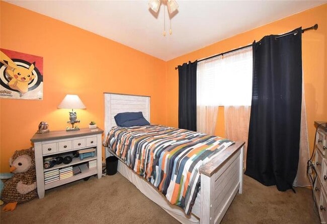 Building Photo - Fantastic 3bd/1ba home! Let yourself in!