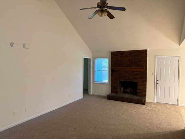Building Photo - 12800 Levins Hall Rd
