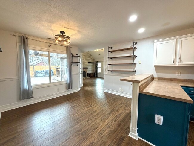 Building Photo - 979 Culverson Ct