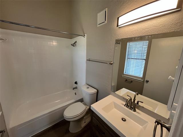 Building Photo - 1520 Taylorcrest Dr