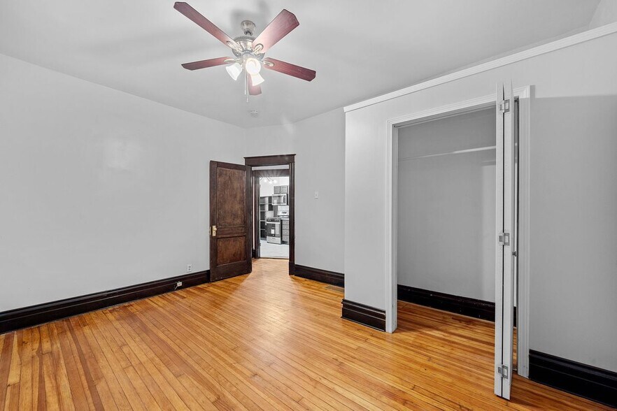 Building Photo - 2203 McCausland Ave