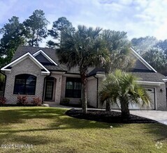 Building Photo - 604 Creekway Cir SE