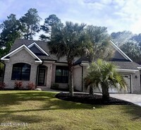 Building Photo - 604 Creekway Cir SE