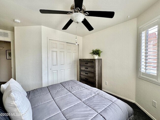 Building Photo - 12361 N Globe Mallow Pl