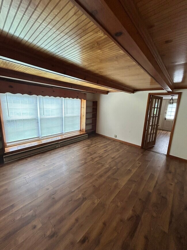 Building Photo - 8839 Langmaid Rd