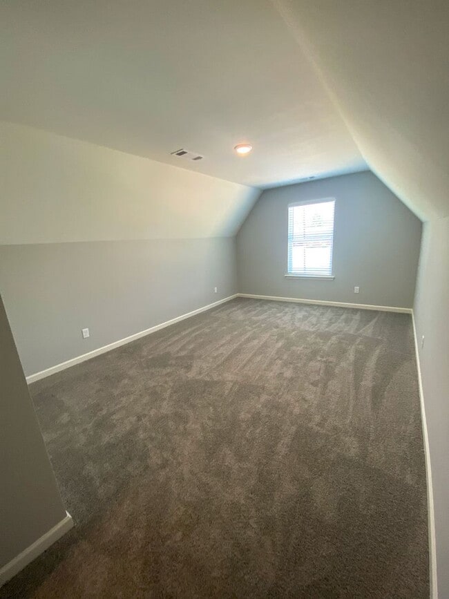 Building Photo - 4 bed, 2.5 bath home built in 2022 in Atoka