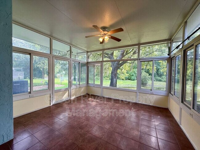 Building Photo - 8716 Canopy Oaks Dr