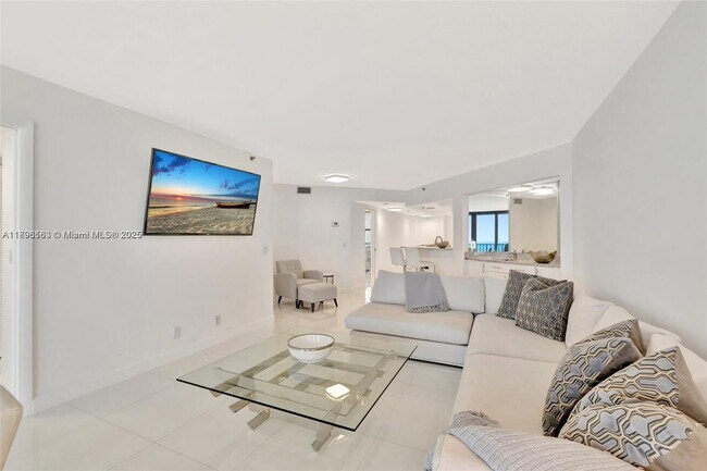 Building Photo - 9650 S Ocean Dr