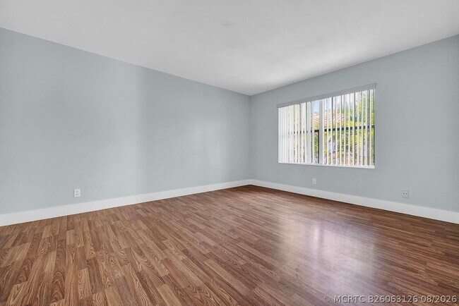 Building Photo - 10820 Buttonwood Lake Dr