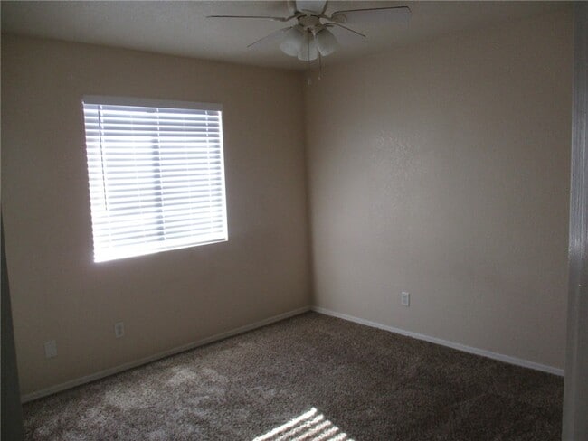 Building Photo - 2801 Paloma Senda