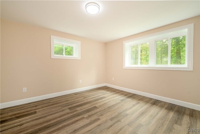 Building Photo - 141 Engles Rd