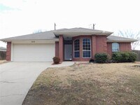 Building Photo - 3919 Canton Ct