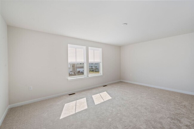 Building Photo - Brand New - 4Bed, 2.5Bath Townhouse in Pot...