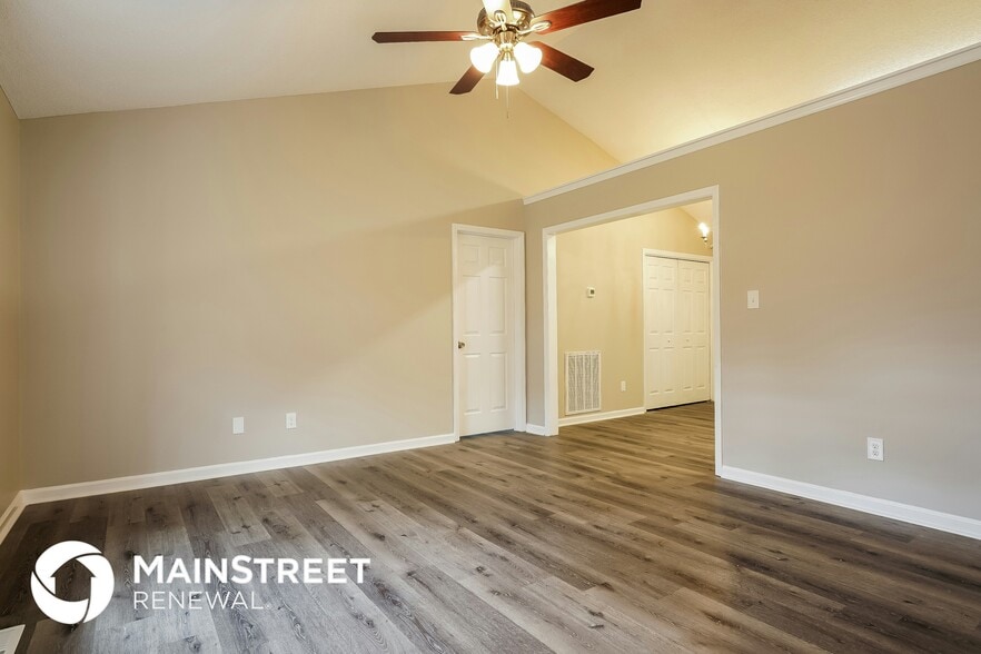 Building Photo - 309 Harmonica Dr