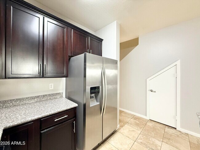 Building Photo - 7323 E Belleview St