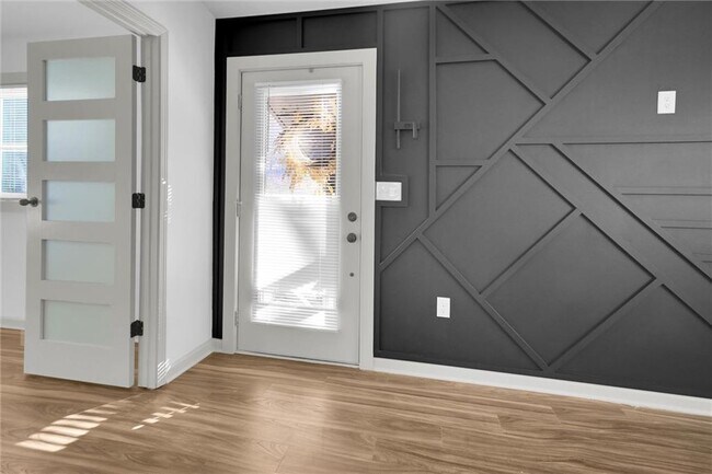 Building Photo - 3119 Piper Dr