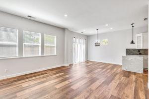 Building Photo - 7531 Edinburgh Way