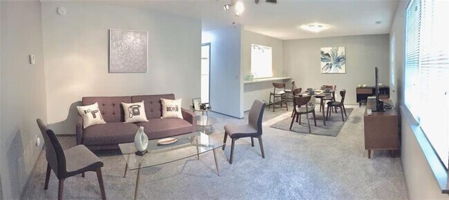 Building Photo - 106 NW Park St