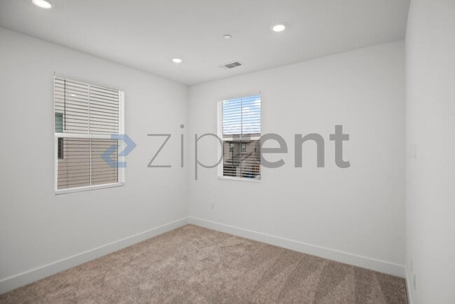 Building Photo - 3375 Tibidabo St