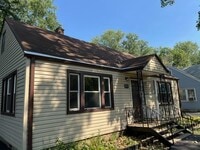 Building Photo - 15711 Whipple St