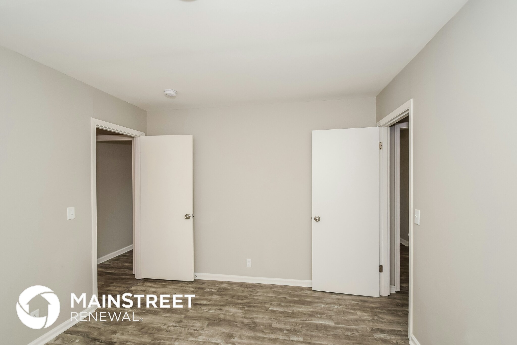 Building Photo - 1326 Berry Hill Rd