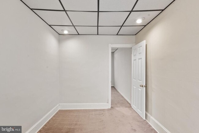 Building Photo - 3068 Livingston St