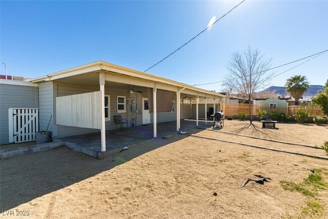 Building Photo - 94 E Texas Ave