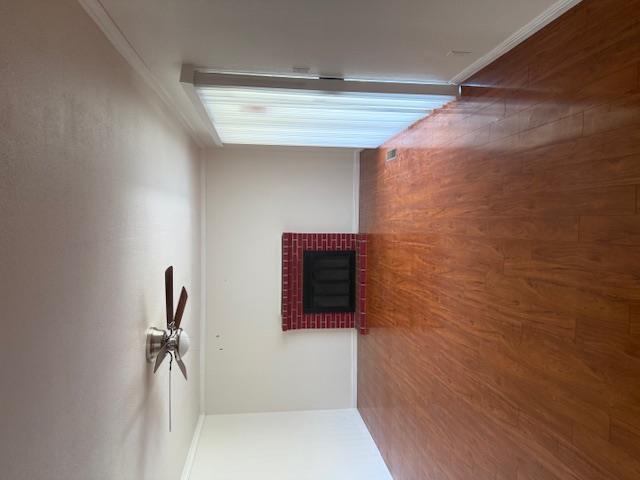 Building Photo - 1126 Alvernaz Dr