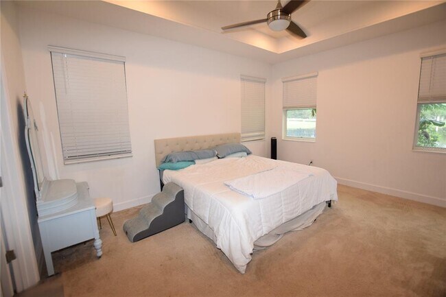 Building Photo - 2651 Magpie Way