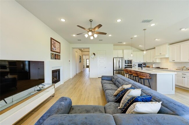 Building Photo - 7463 Denali Dr